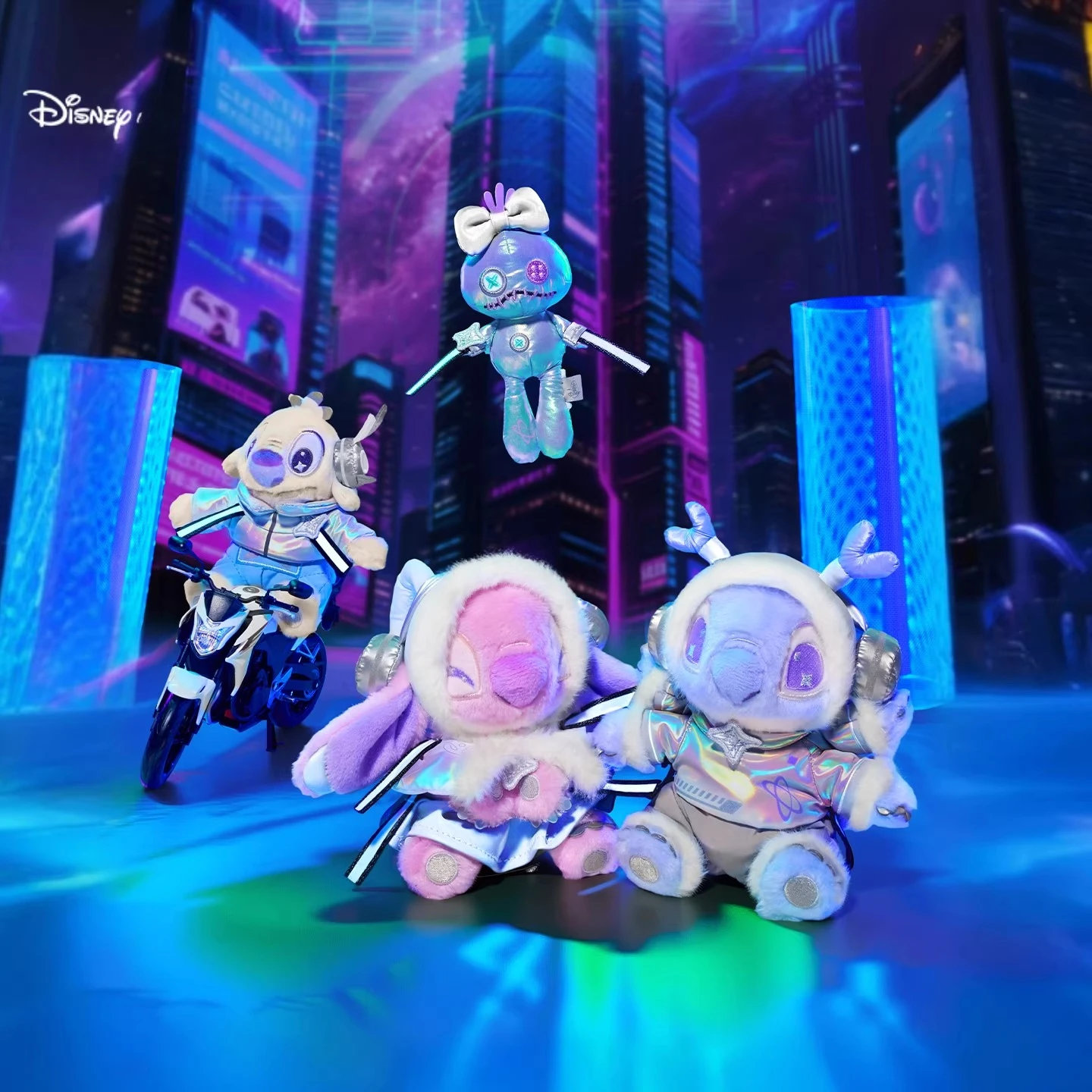 

Disney Cyber Stitch Plush Keychain, Cute Soft Stuffed Animal Key Ring for Bags Backpacks, Collectible Accessory