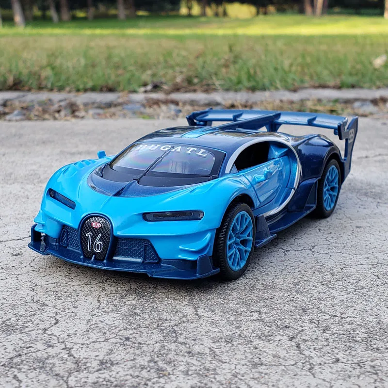 

1:32 Scale Bugatti Veyron Alloy Diecast Car Model Electronic Simulation Car Pull Back Light Kids Toys Gift Free Shipping