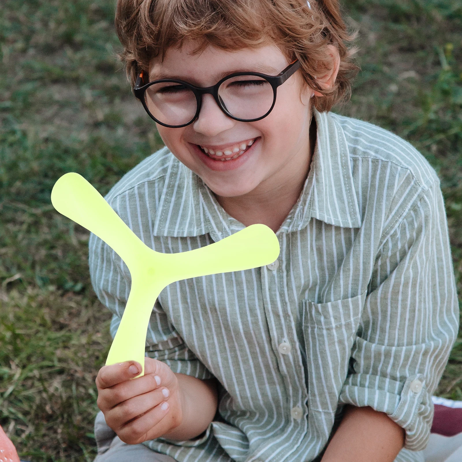 3 ชิ้น Glow-in-the-dark Boomerang สนามหญ้าเด็กของเล่นเด็กของขวัญของเล่นเพื่อการศึกษาเด็ก Pp เด็กพลาสติก