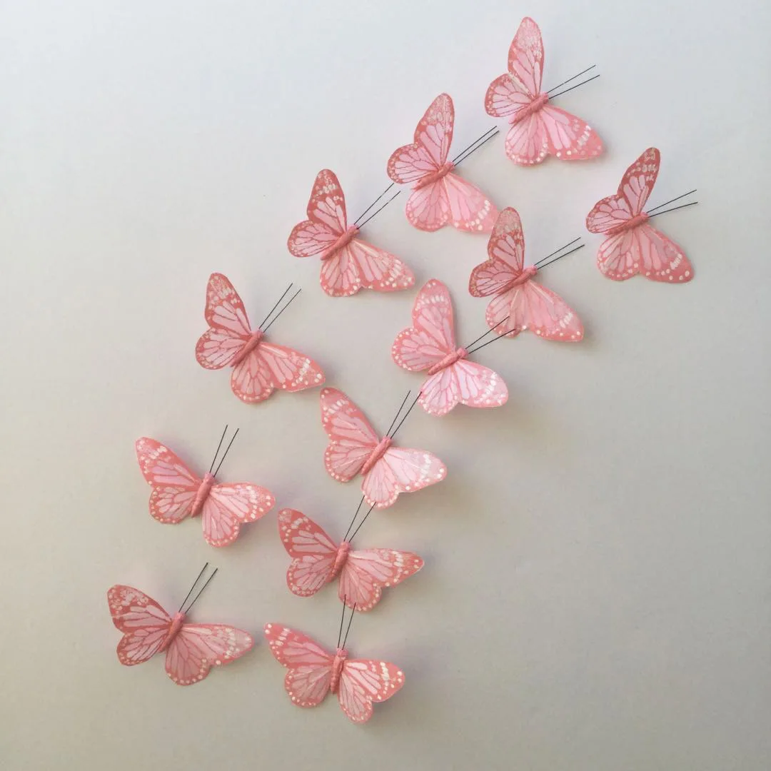 J959 فراشة ريشة اصطناعية وردية 10 سم لهدايا عيد الميلاد بألوان فاتحة لحفلات الزفاف