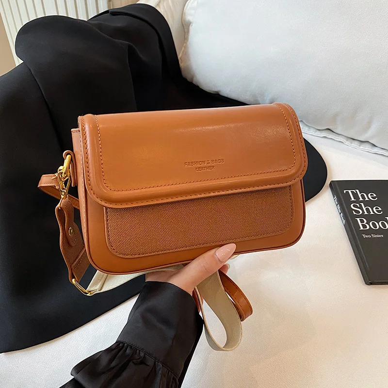 

2025 Chic Square Bag, Luxe Shoulder Purse for Women, Versatile Crossbody Tote, Minimalist Day to Night Bag, Textured Sling Bag