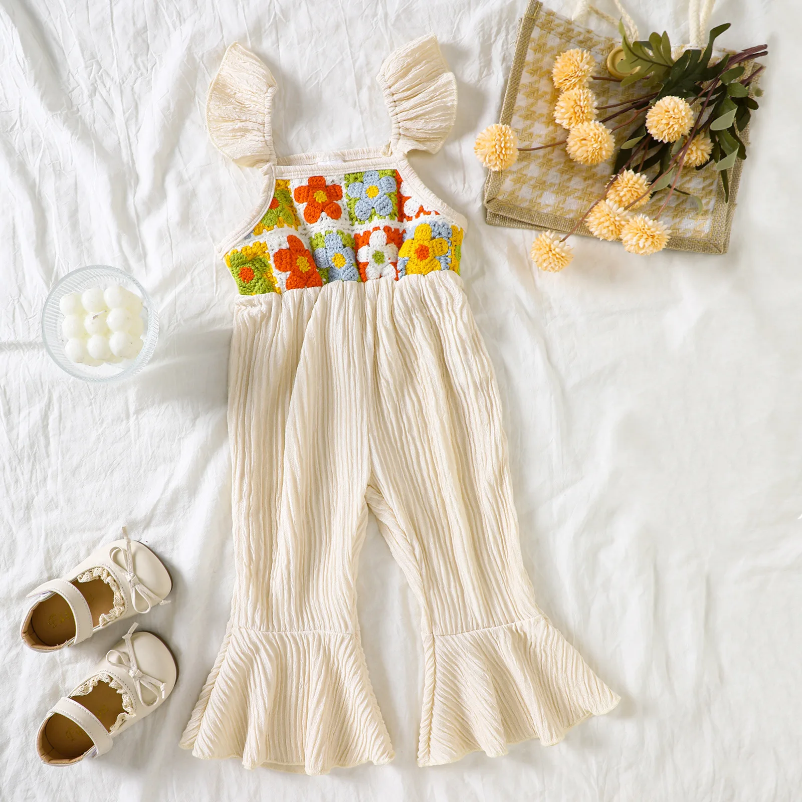 

New Infant Baby Girls Overall Sweet Knit Jumpsuits Floral Embroidered Flutter Sleeve Bell Bottom Jumpsuit​