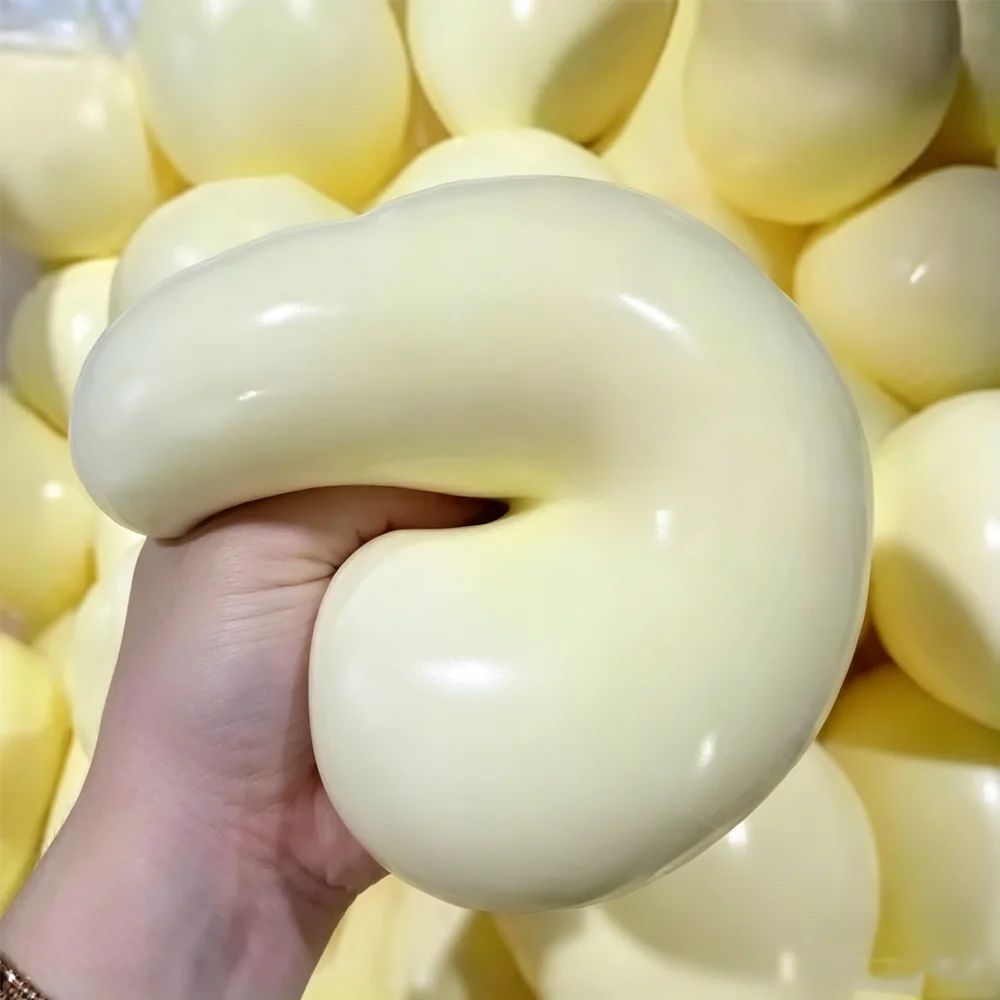 Stress-relieving Extra Large Fluid Ball Squeezy Fun Slow Rebound Malleable Giant Cheese Ball Large Fluid Ball Squeezy