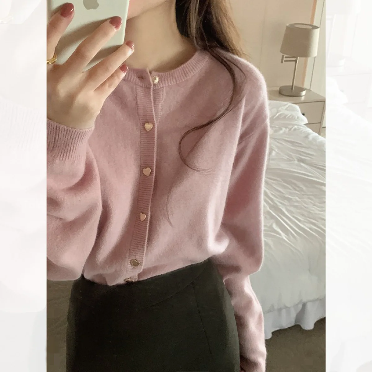 Cardigan alla moda progettato per le donne tinta unita rosa grigio verde chiaro autunno sottile maglione morbido sciolto e accogliente corto lavorato a maglia