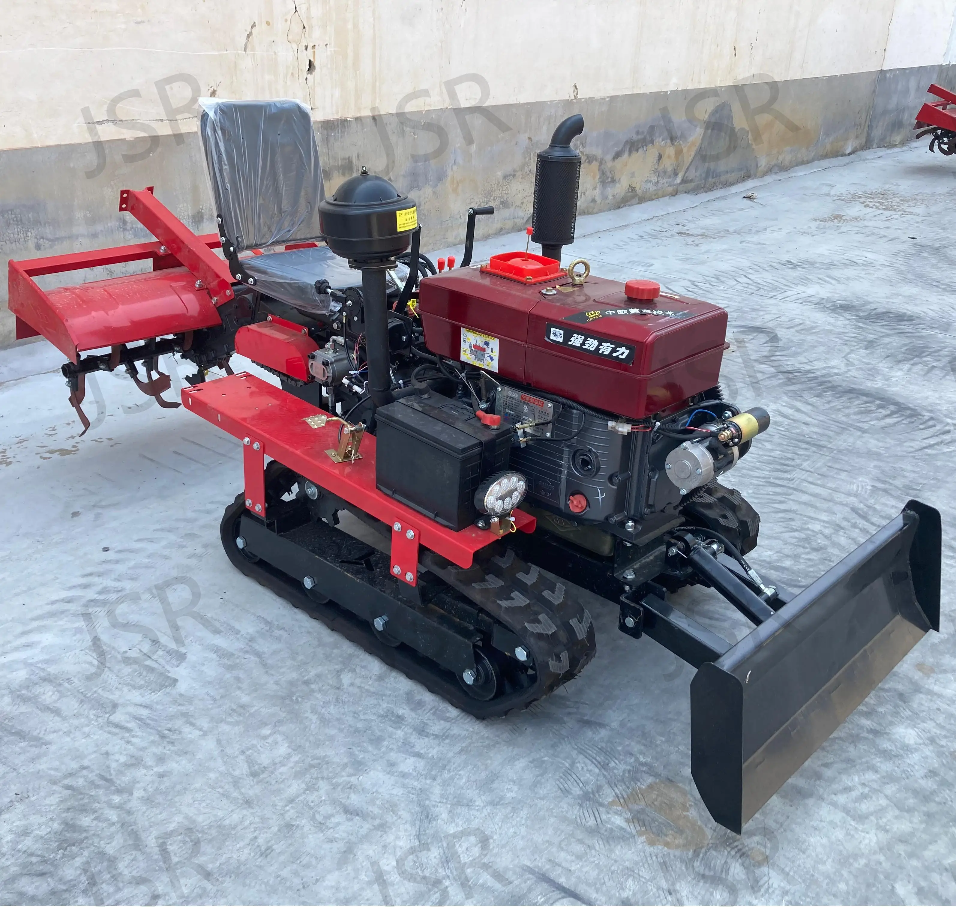 

Factory Price 25HP 35HP Rotary Tiller for Farm Garden Orchard Crawler Tractor with Free accessories weeder ditcher, bulldozer