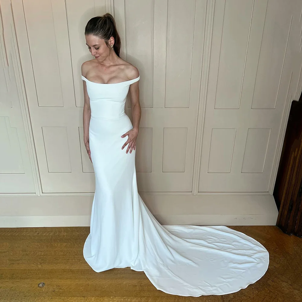 

Mermaid Wedding Dresses With Long Train Simple Strapless Civil Brides Dress vestidos de novia Customized Formal Bridal Dress