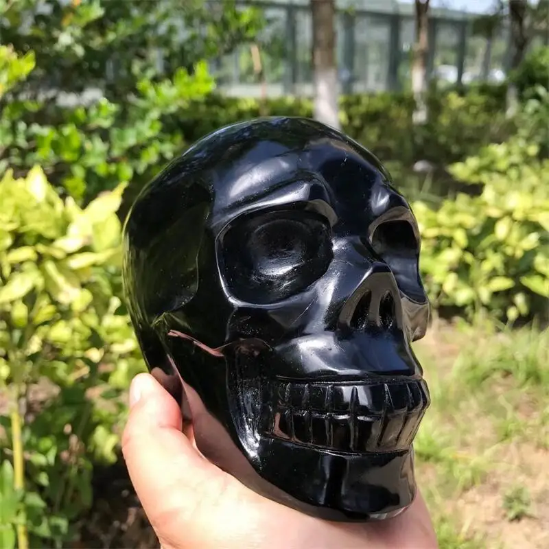 

Natural Black Obsidian Skull Crystal Hand Carved Statue Reiki Healing Mineral Stone Crafts For Halloween Decoration Gift 1PC