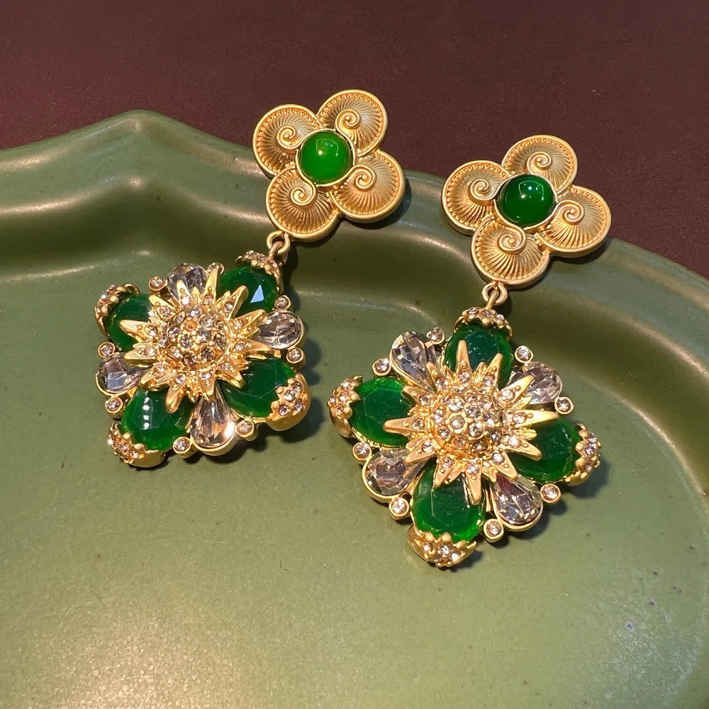 Retro vintage European and American exaggerated earrings, glazed fashion cross-border explosion, personalized versatile S925 ear