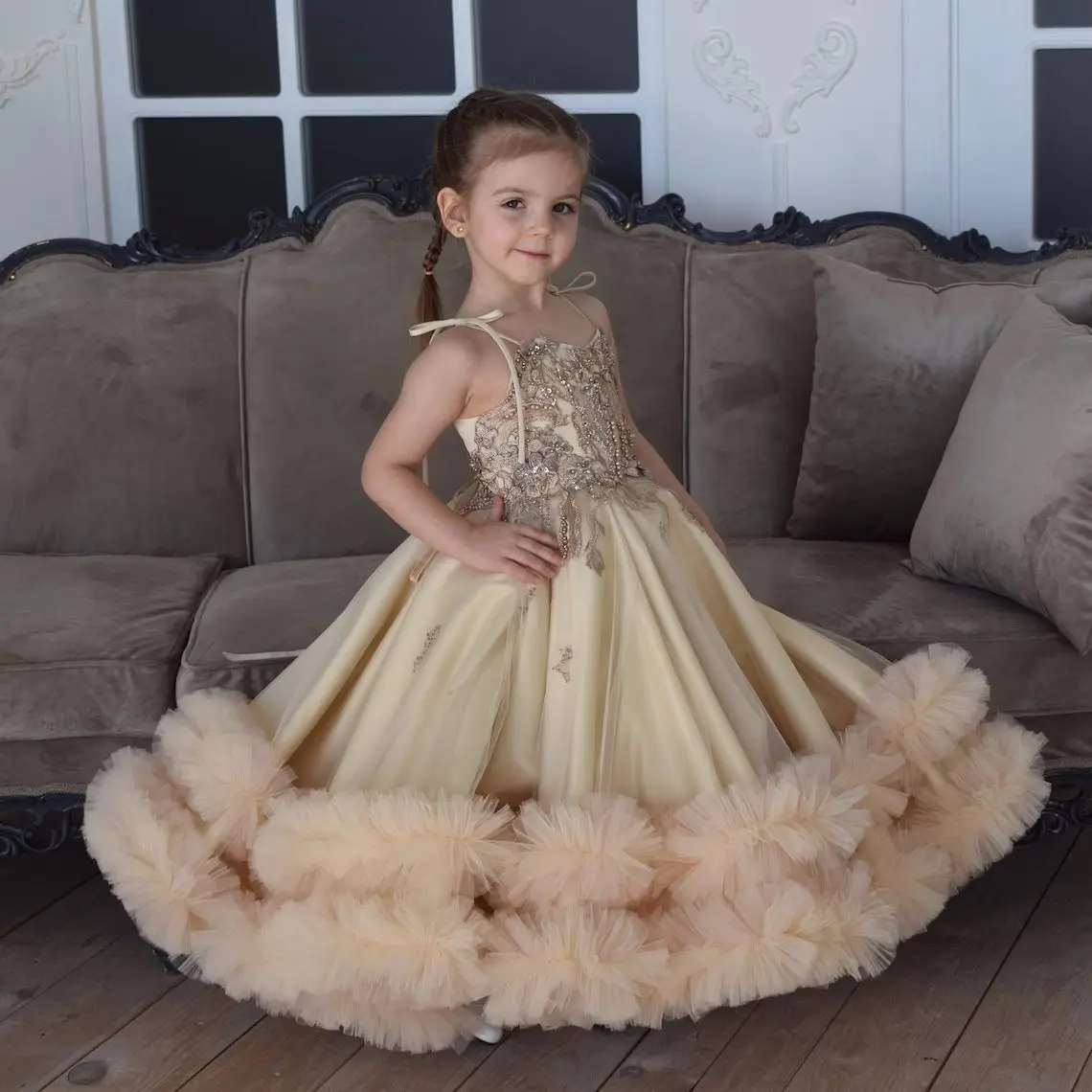 Lovely Champagne Flower Girl Dresses Ruffles Lace Beaded Princess Birthday Party Skirts Spaghetti Straps Girls Maxi Gown