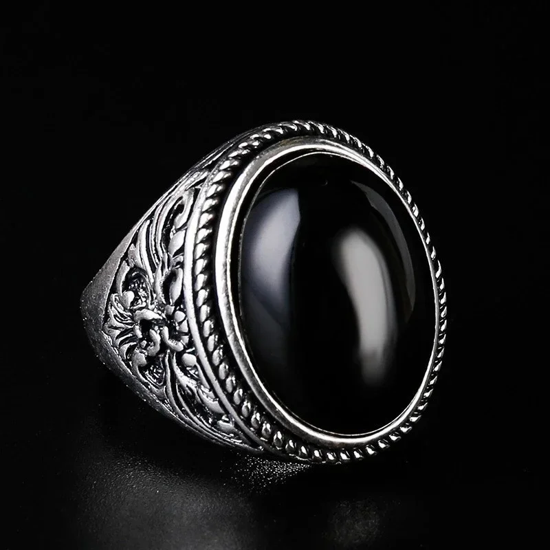 European and American Classical Vintage Black Agate Oval Ring Men\'s Art Carved Simple Men\'s Handicrafts