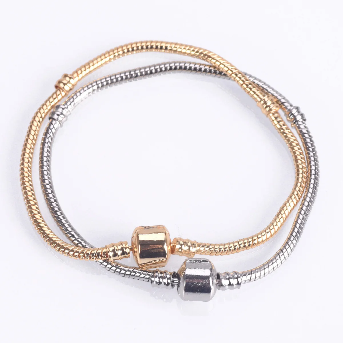 

2pcs 18cm 19cm 20cm 21cm 22cm Gold/Silver Color Metal Snake Chain Fit European Charms For DIY Bracelet Findings