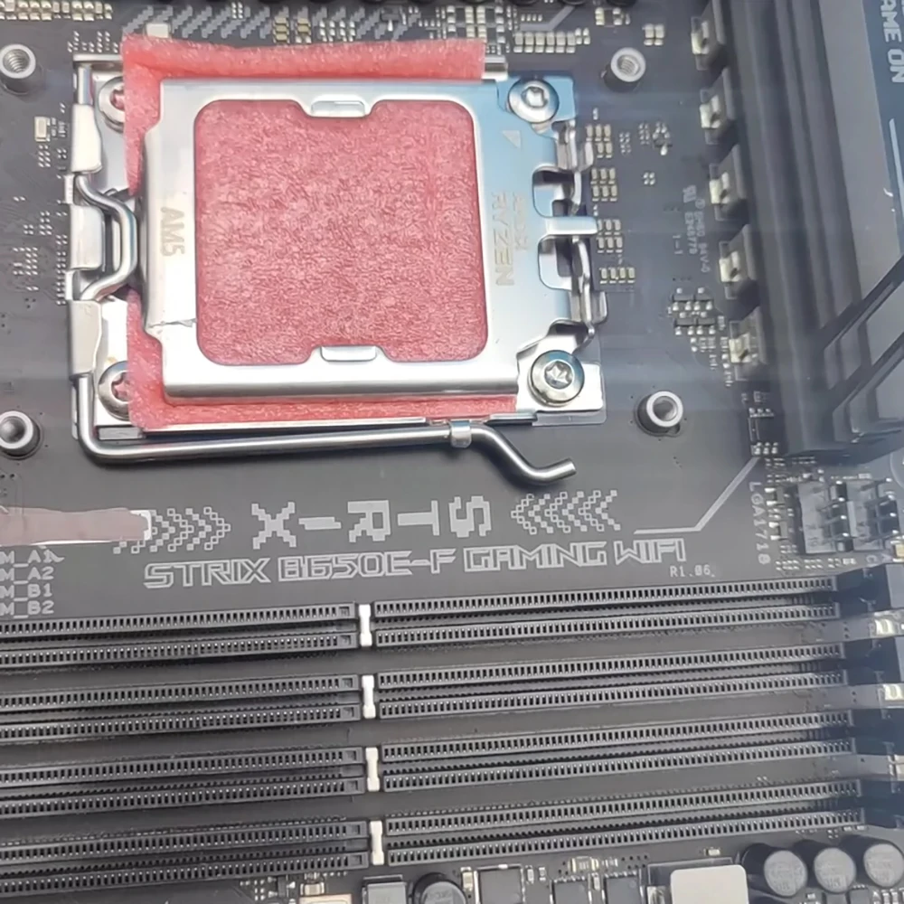 Scheda madre WIFI ROG STRIX B650E-F GAMING DDR5