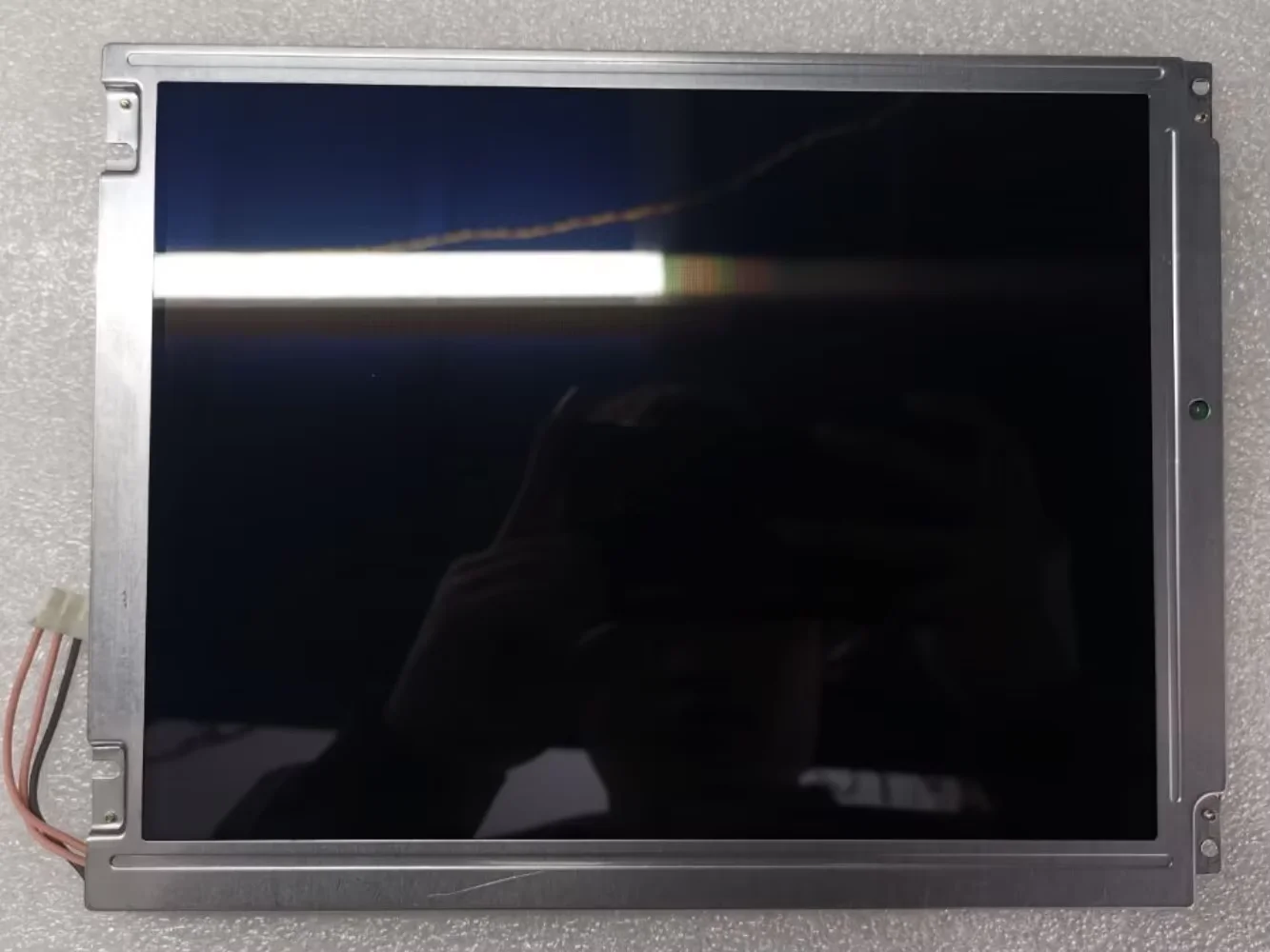 

NL6448AC33-27 LCD display screen