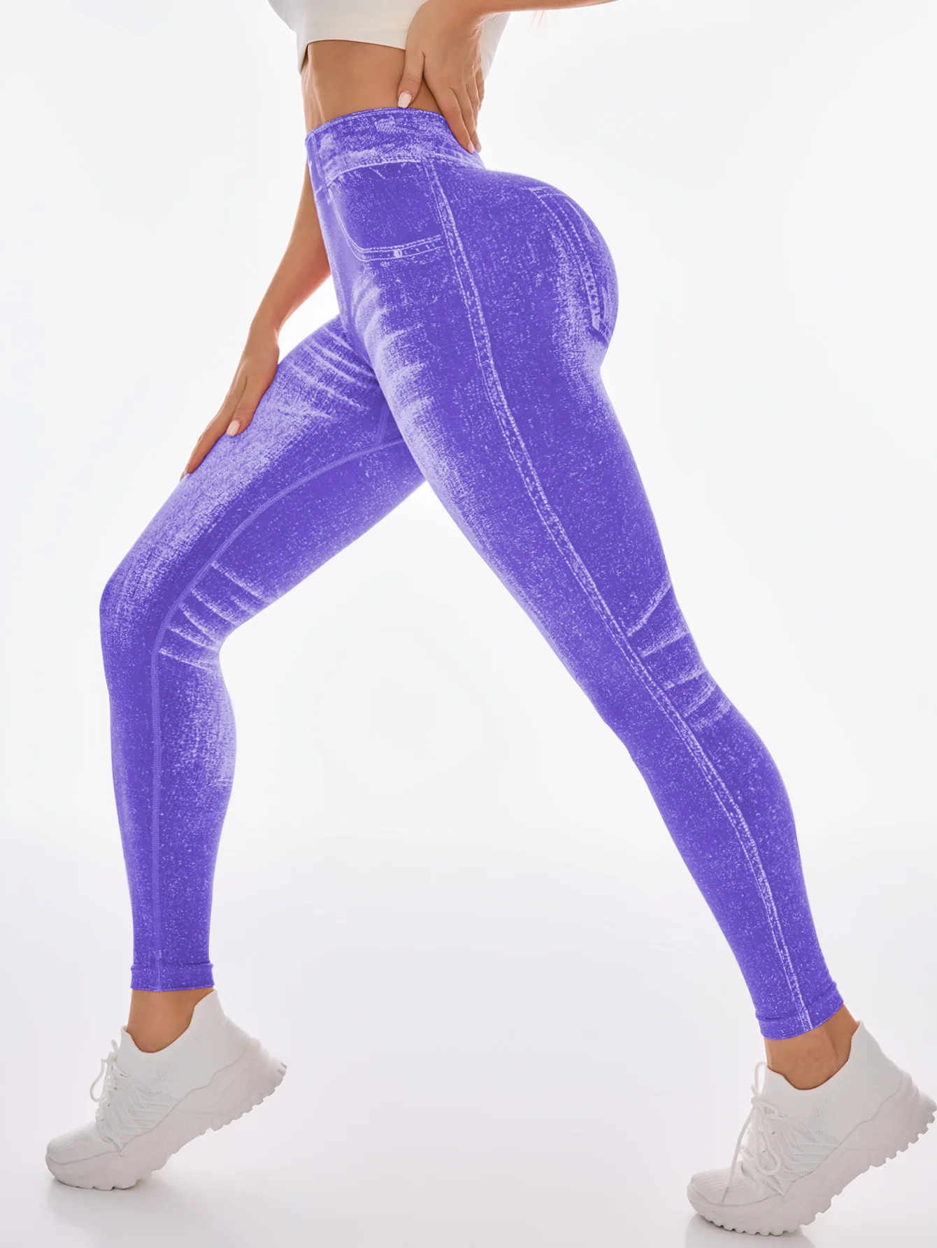 Damen Faux-Denim Nahtlose Yoga-Hose mit V-Rücken, Taillen- und Po-Lifting-Effekt, Hochelastische Schlanke Sport-Leggings, Modische Lauf- und Workout-Tights – Detail 14