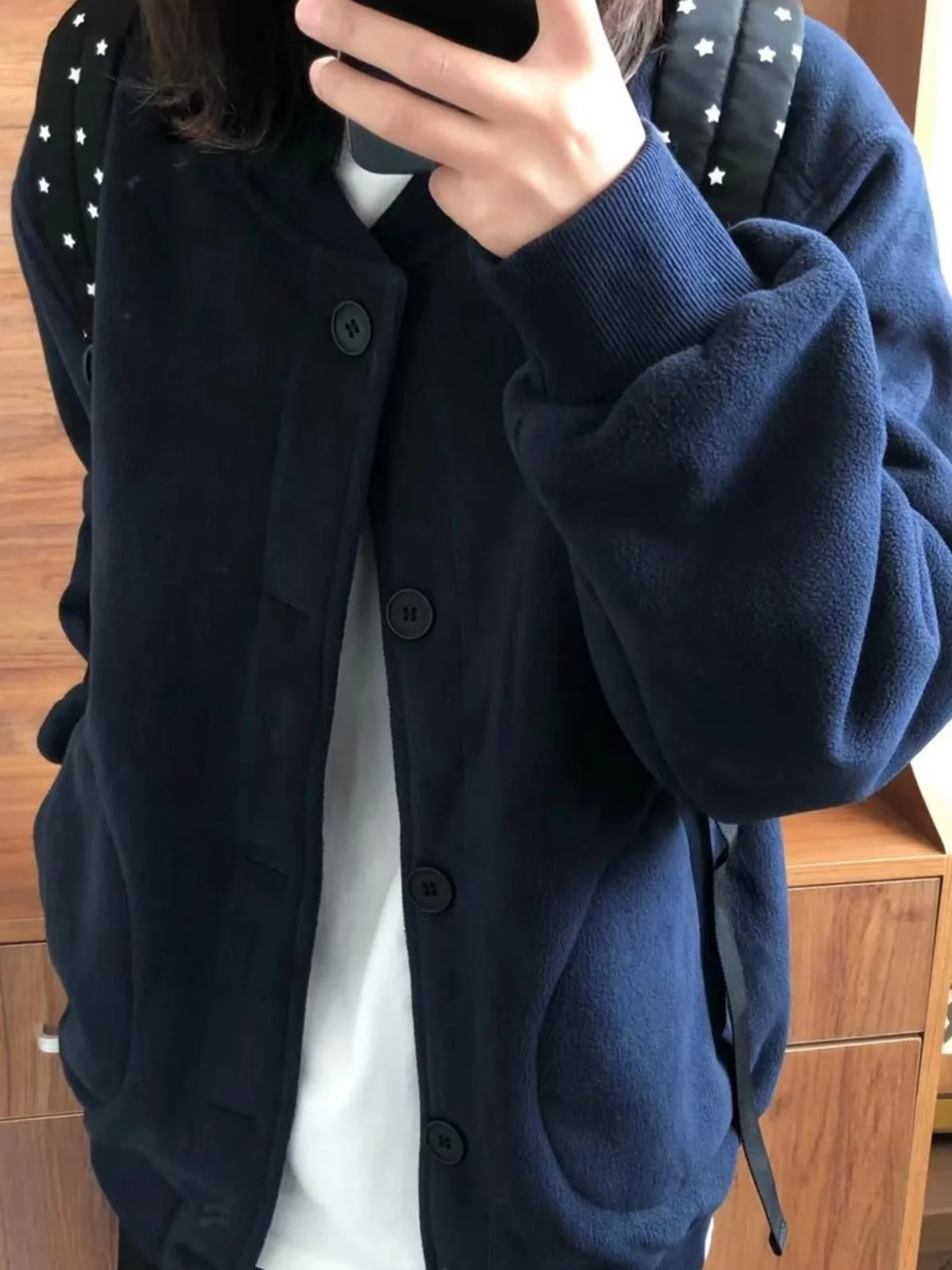 

Thiened Fce Lined Baseball Collar Jaet Outerwear for Men And Women Faionable Loose Fit Warm Polyester Fiber Coat