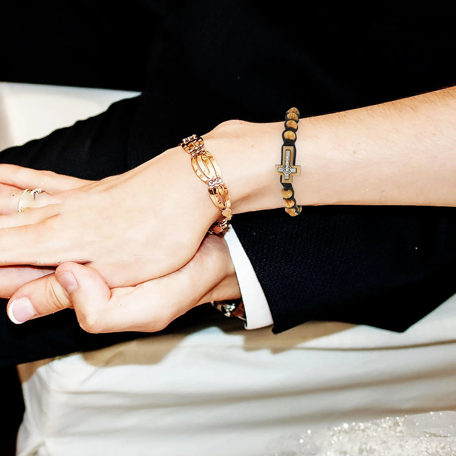 

2Pcs Mens Bracelet Cross Pendant Beaded Wrist Jewelry Punk Style Fashionable Rosary Gift Catholic Bracelet for Men