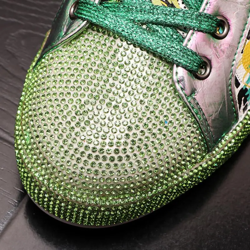 جديد الرجال عالية أعلى الكي دريل الكتابة على الجدران مجلس روح الth e شاب انبهار اللون الجلود منخفضة أعلى حذاء كاجوال A8