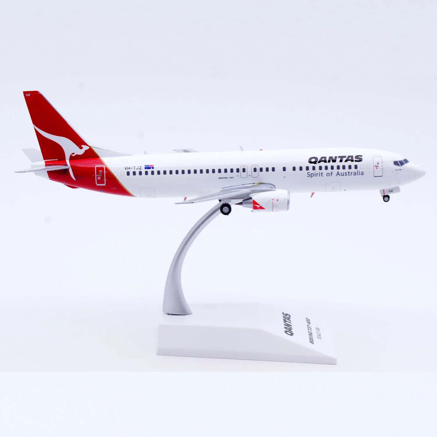 XX20393 سبيكة تحصيل طائرة هدية JC أجنحة 1:200 Qantas الخطوط الجوية بوينغ B737-400 دييكاست نموذج طائرة VH-TJZ مع حامل