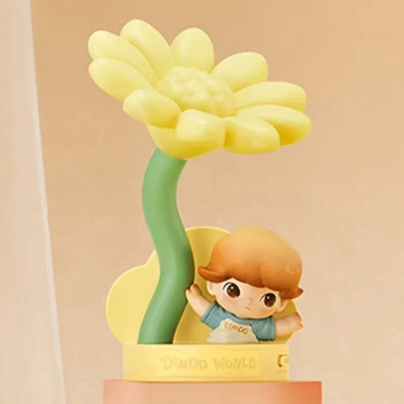 

POP MART Dimoo Moments In Bloom Series: Ночник с датчиком движения, модные игрушки-сюрпризы в закрытой упаковке, коллекционная фигурка-сюрприз в пакете-загадке