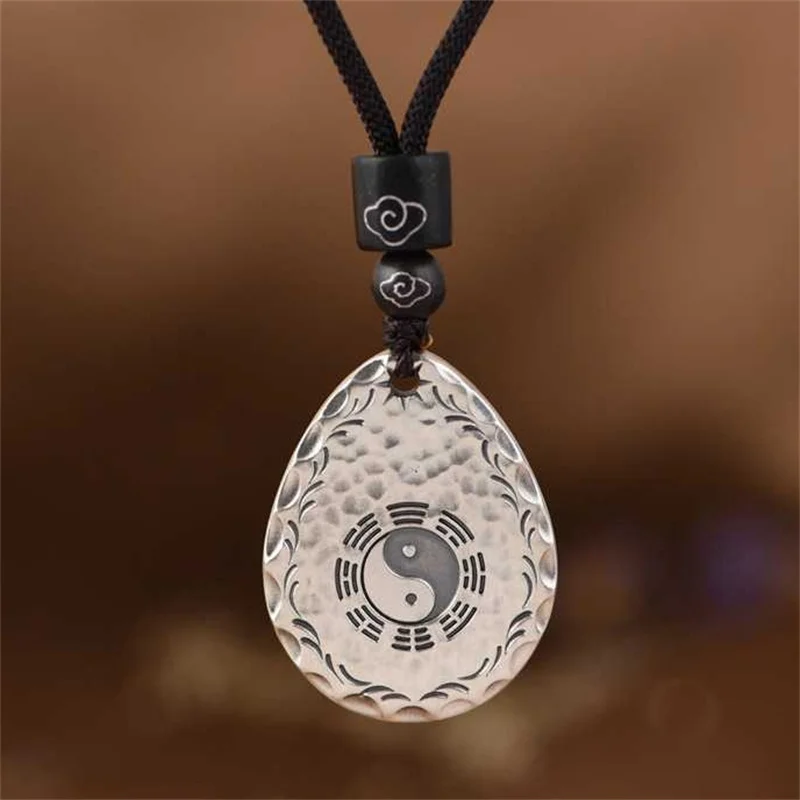 Vintage The Eight Diagrams Tai Chi Pendant For Men Jewelry Retro Water Drop Auspicious Clouds Rope Necklace Male Accessories