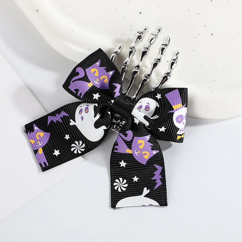 1pc New Halloween Skeleton Ghost Hand Hairpin Female Ghost Pumpkin Witch Personalized Butterfly Bow Hair Edge Clip