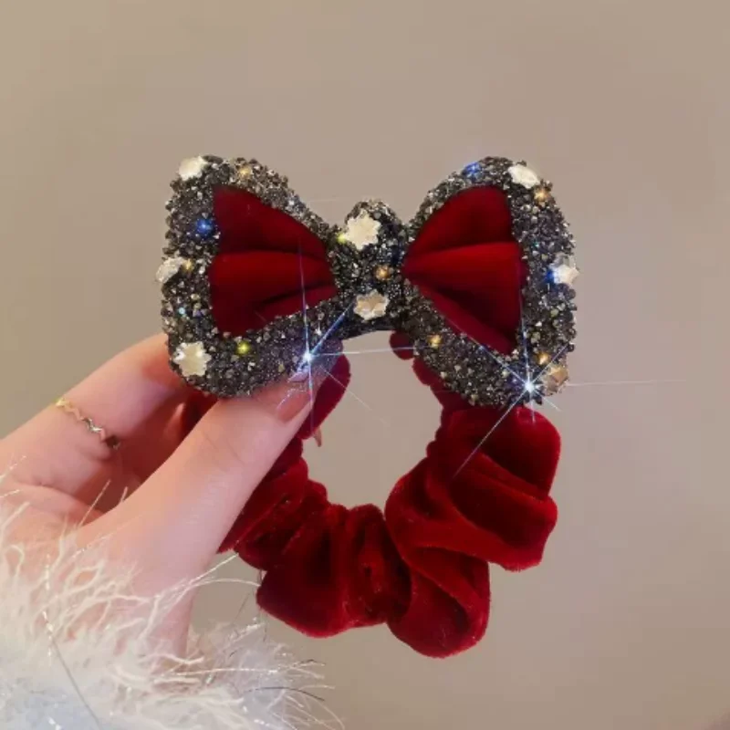 Luxurious Velvet Bow Headband with Sparkling Inlay - Fashionable, Soft, Suitable for Women and Girls, Elegant Atmosphere