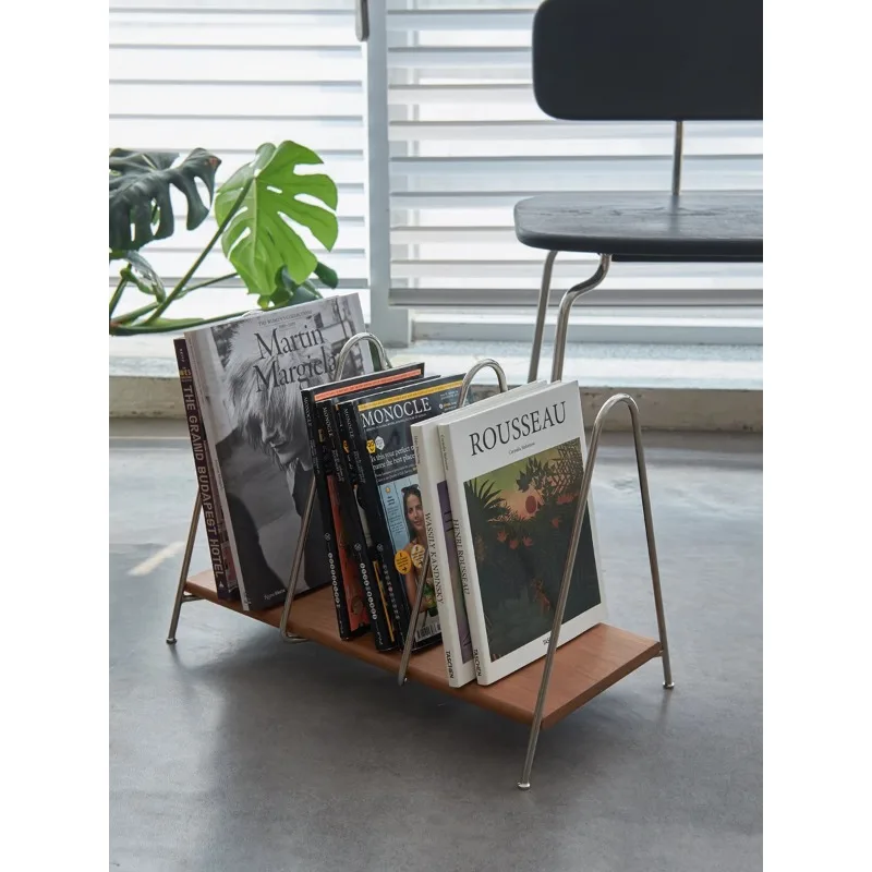 Nordic book and newspaper rack Floor shelf Simple wrought iron magazine rack Japanese solid wood newspaper rack Practical daily