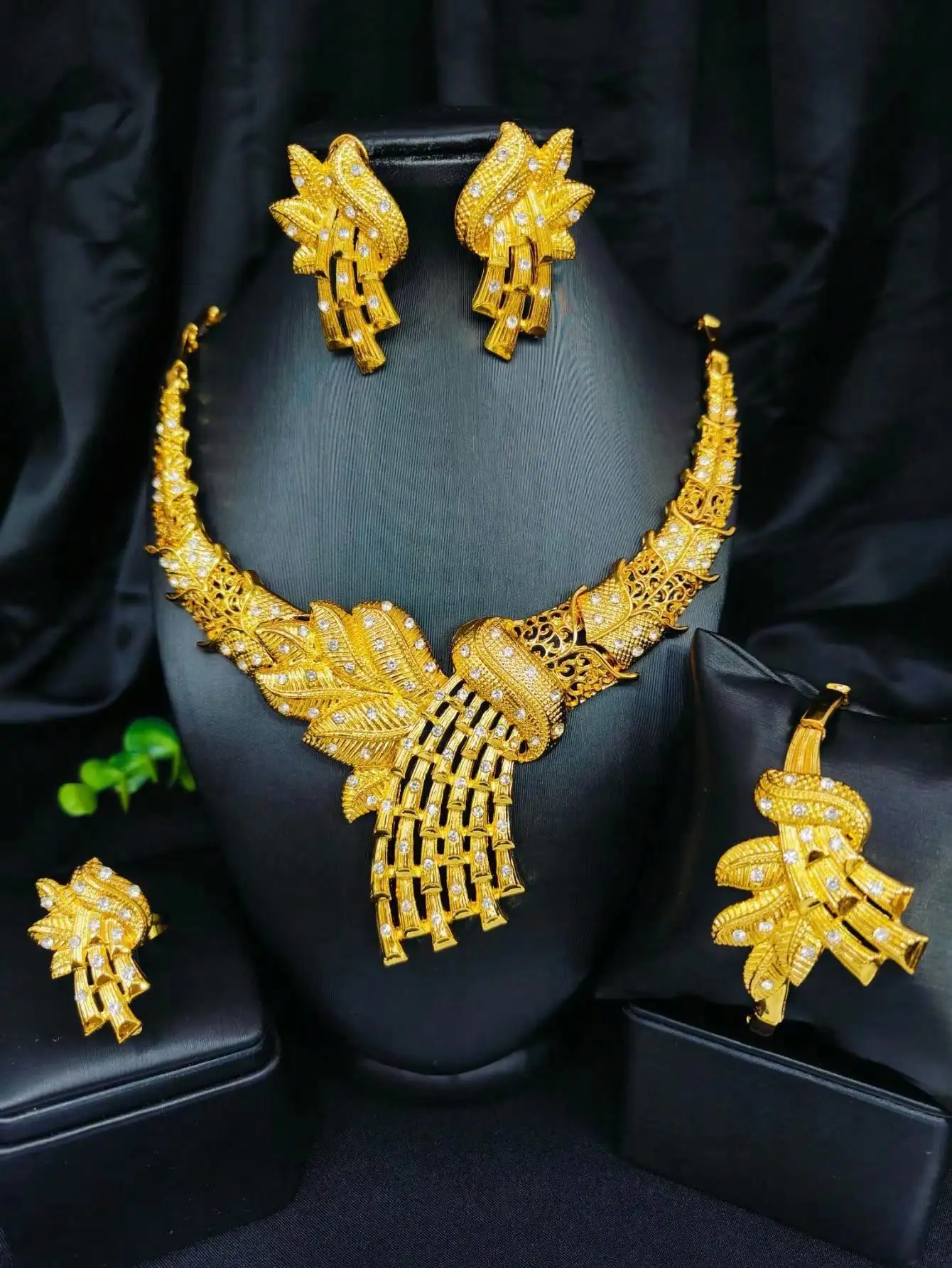 

African 24K Gold Color Jewelry Sets For Women Wedding Dubai Necklace Earrings Nigerian Indian Bridal 4pcs Set Party Gifts