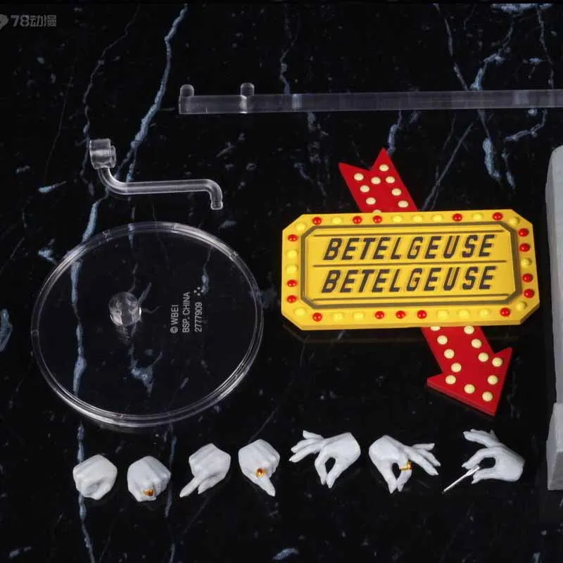 Bandai Original SHF อะนิเมะรูปด้วงน้ํา BEETLE JUICE Action Figure ของเล่นสําหรับชาย/หญิง/เด็ก/คริสต์มาส