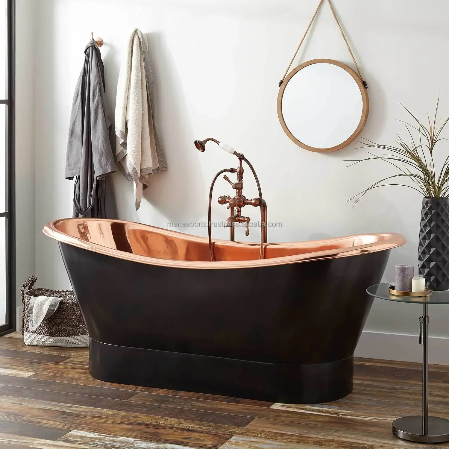 Bathroom Bathtub,HIgh Quality Pure Copper BathTub Available In Customize Designs With Premium Finishing And Packaging