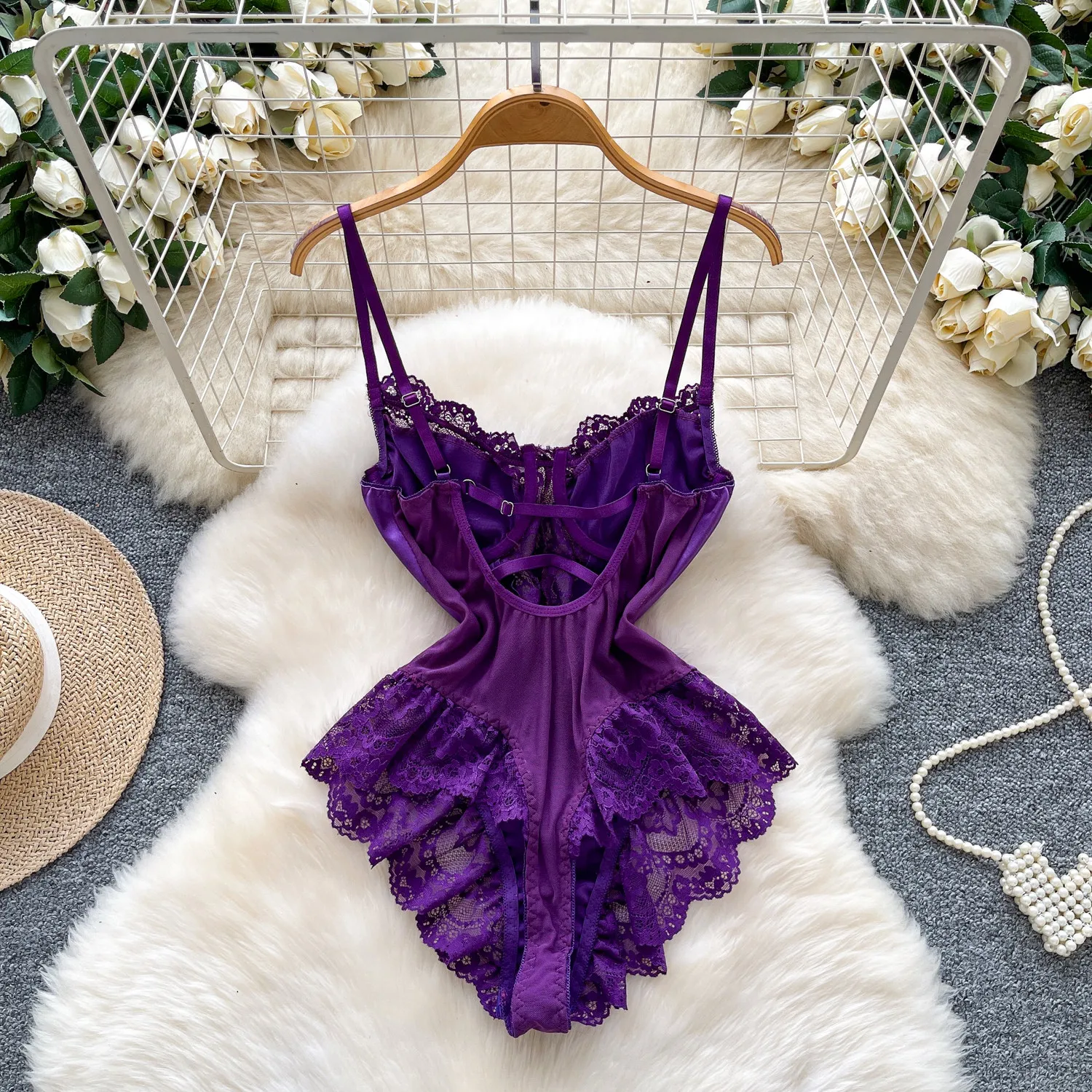 ملابس داخلية عتيقة مقسمة من الدانتيل الساتان بأكمام طويلة ملابس نسائية للخريف على الموضة