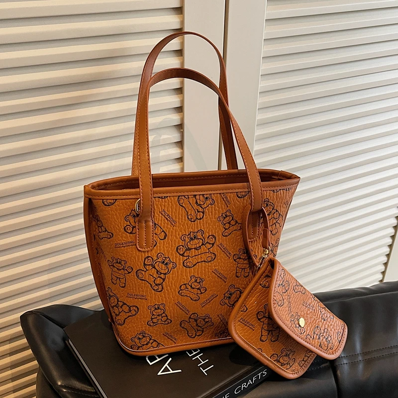 

Minimalist Casual Vintage Messenger Bag With Solid Color And Fashionable Design For Women Everyday Commuter Use