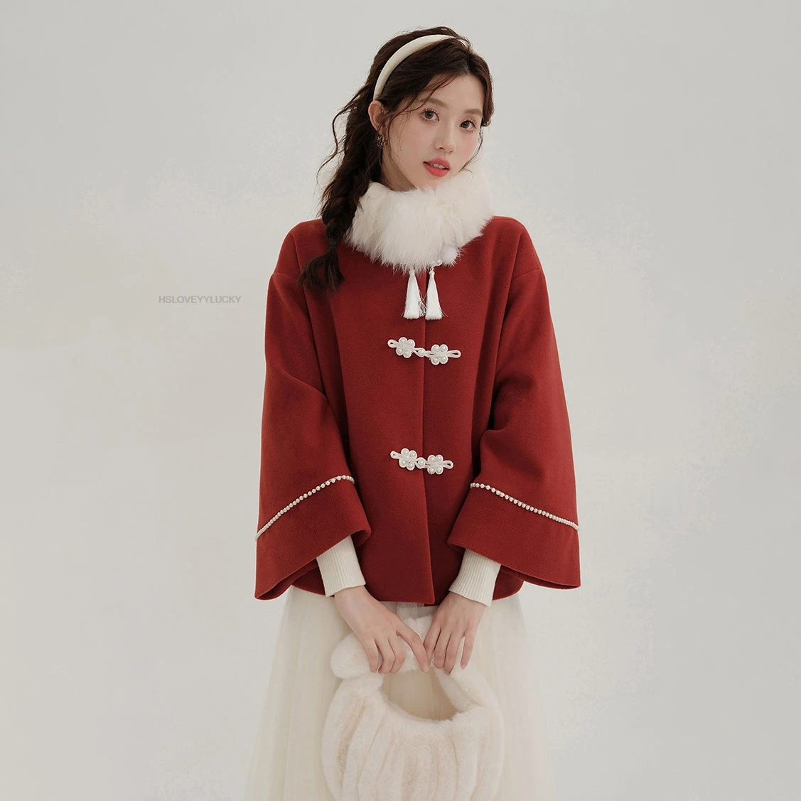 Wearing Red Wool Overcoat  Spring Festival Women Tangsuits Red Thicken Hanfu Blouse Chinese Vintage Clothing Thicken Tangsuits