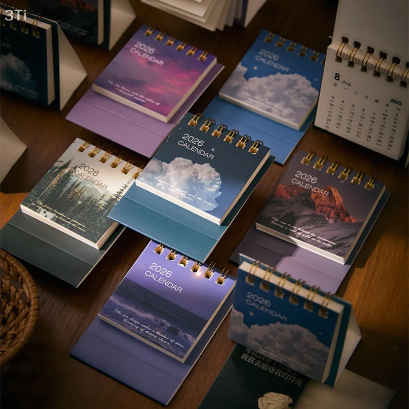 4.2026 Mini calendário planejador com capa retrô panorâmica: acessório de mesa ideal para decoração escolar de escritório, presente perfeito