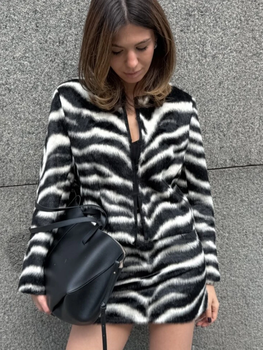 Women Zebra Stripe Faux Fur 2 Piece Set Long Sleeve Jacket + Mini Skirt Winter Outfit