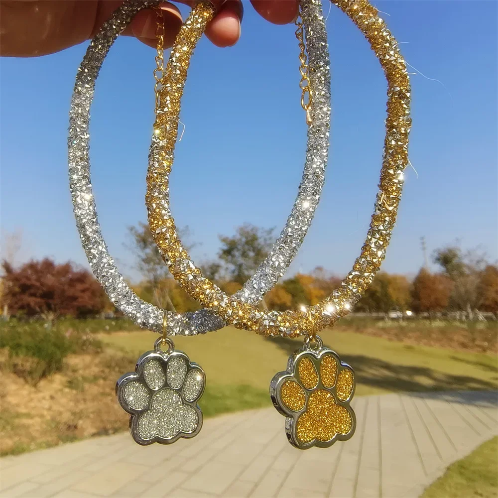 Collar con colgante de Pata de Gato de cristal ostentoso para mascotas, Collar ajustable para perros pequeños, Anillo para el cuello de gato, Collar de diamantes de imitación, accesorios para mascotas