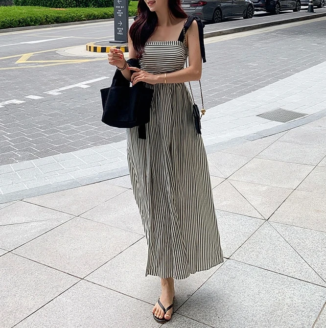 REALEFT Vintage Striped Strapless Women's Long Dresses Pockets 2025 New High Waist Casual Loose Bow A-line Tank Dress for Womens