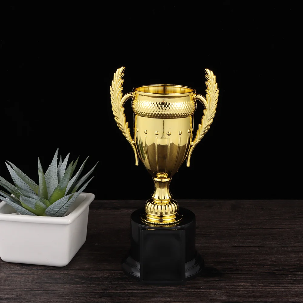Children's Trophy Awards Plastic Model School Rewarding Supply Winner Award Trophy Competition Soccer Small Prize Cup