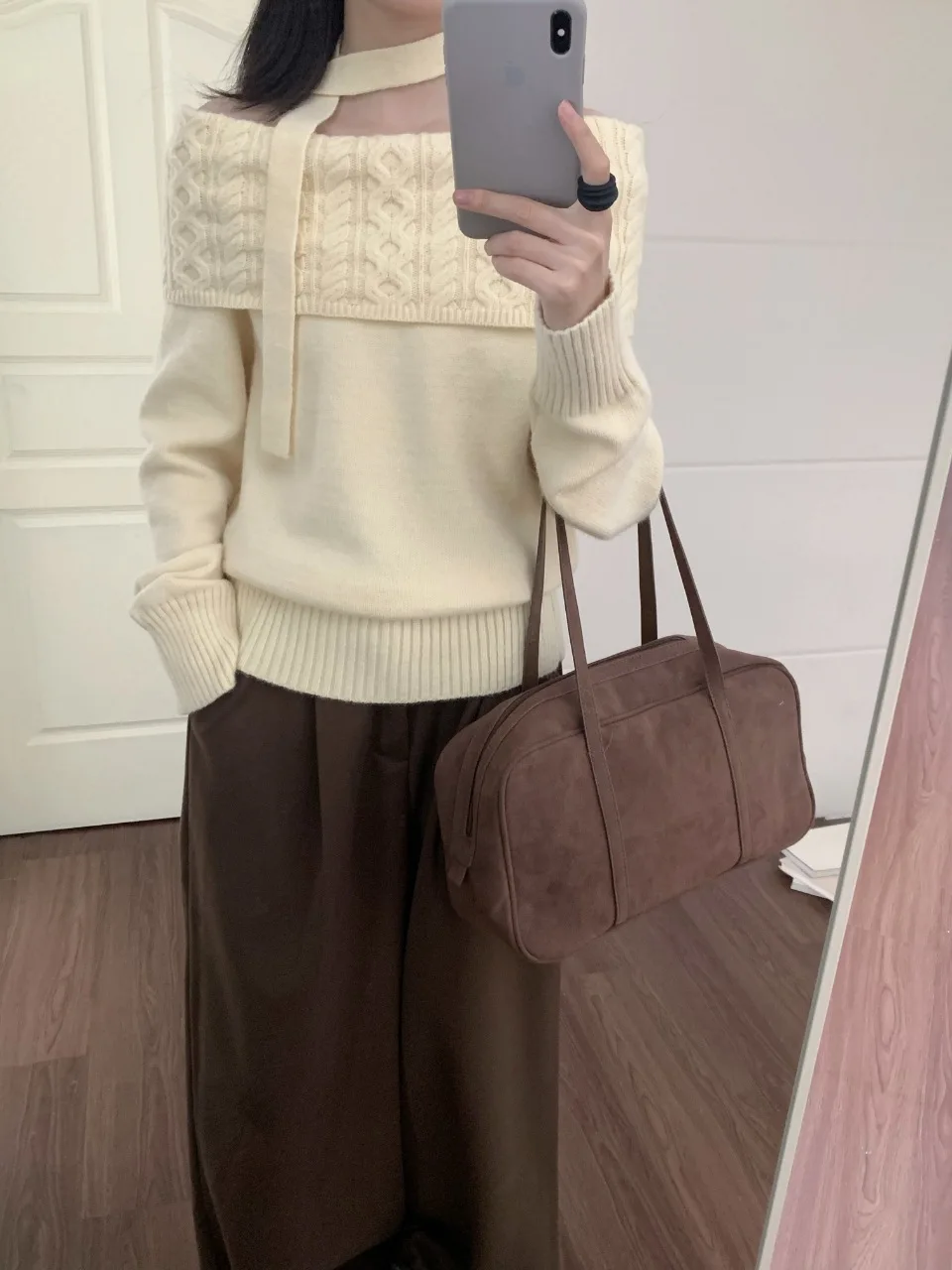 

Korobov Autumn Sweet Korean Halter Slash Neck Off Shoulder Slim Solid Patchwork Pullovers