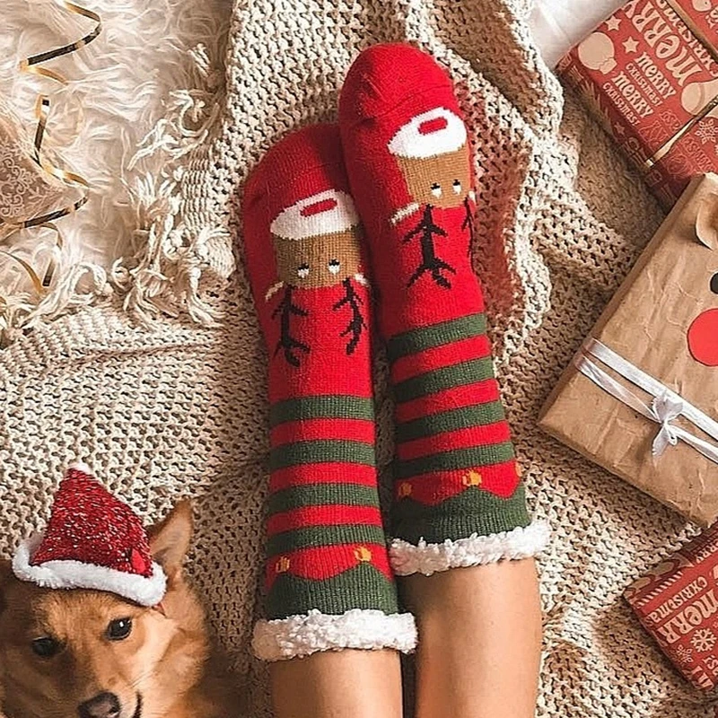 1Pairs Christmas Pattern Fluffy Socks Winter Comfort Soft Casual Slipper Socks For Home Bed Sleeping Christmas Theme Pattern C