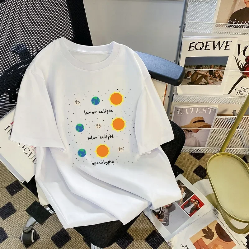 NOVEDAD DE VERANO 20225, camiseta Retro americana con cuello redondo para mujer, ropa de calle informal sencilla y holgada, camiseta elegante de manga corta, Top de nicho