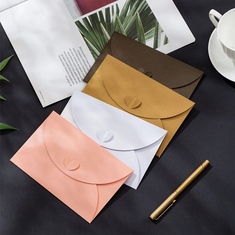 

20pcs/lot Pearlescent Paper Envelope Blank Kraft Paper Small Business Supplies Invitations Postcards Message Wedding Envelopes