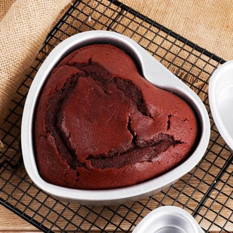 2Pcs Aluminum Heart Shaped Cake Pan Set DIY Cake Pan Baking Mold Tool With Removable Bottom Push Pan For Party Wedding