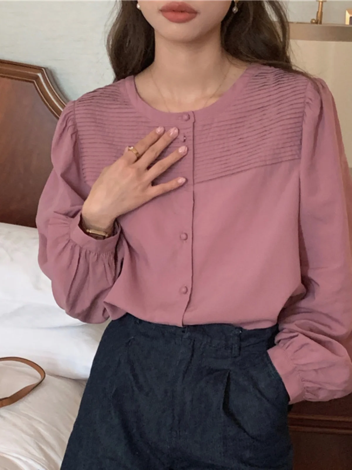 

Chic Anti-Aging Bubble Sve irt Women's Spring Vintage Versatile round Ne Front Ba Wear Long Sve Blouse Korean Sle
