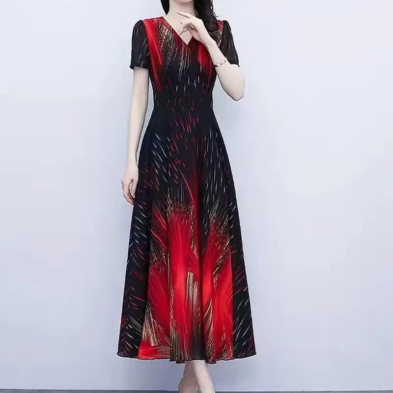 

Женское шелковое платье средней длины, элегантное тонкое платье для отпуска с V-образным вырезом и коротким рукавом, эффектное платье средней длины с широкой юбкой, лето 2024