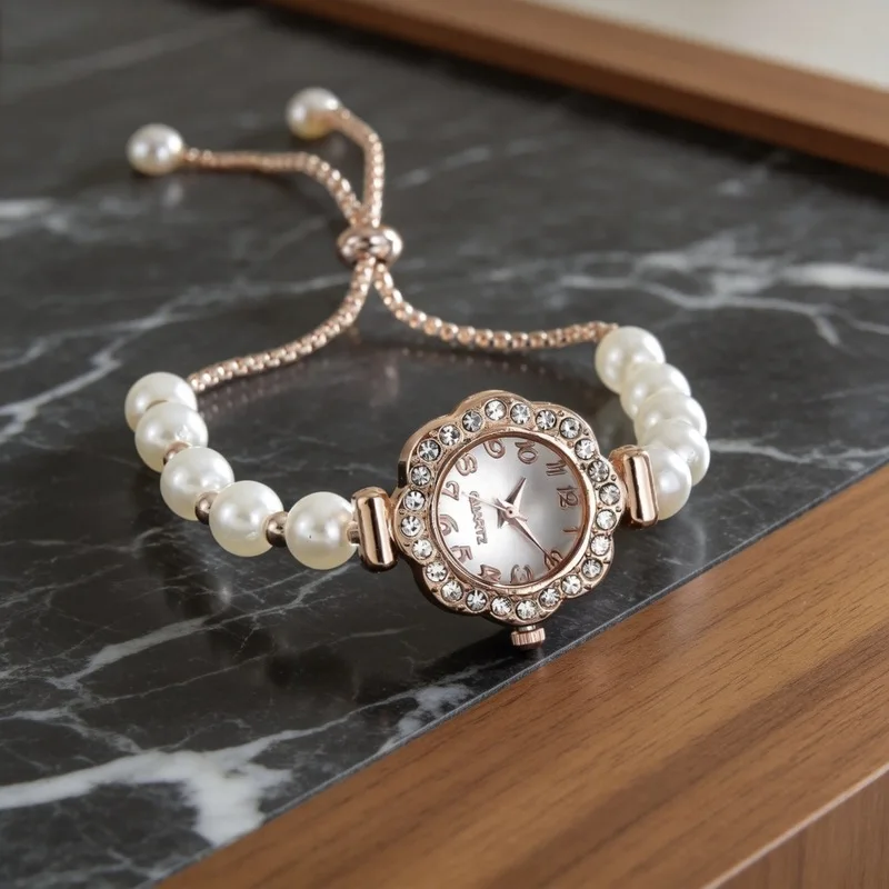 Light Luxury Women's Quartz Watch Diamond Studded Pearl Ladies Watches Adjustable Retractable Stylish Elegant Female Wristwatch