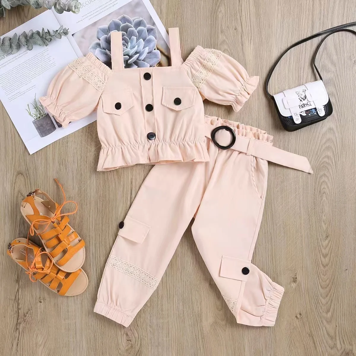 

2Pcs Kids Girls Clothes Summer Outfits Ruffle Puff Short Sleeve Cold Shoulder Crop Tops + Cargo Pants with Pocket Belt Set