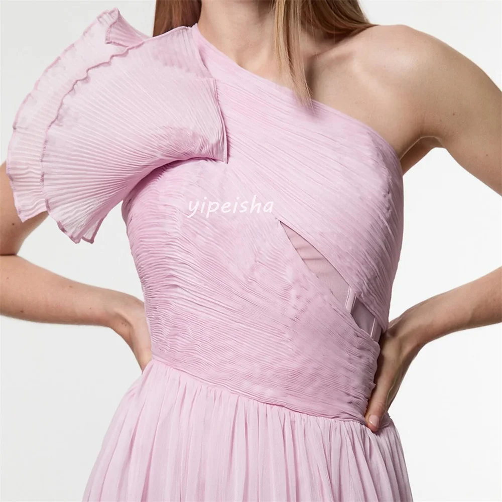 تخصيص مطابقة معقدة الشيفون الطية Ruched ألف خط واحد الكتف فساتين متوسطة الطول فساتين مناسبة مخصصة الأحجام المتاحة