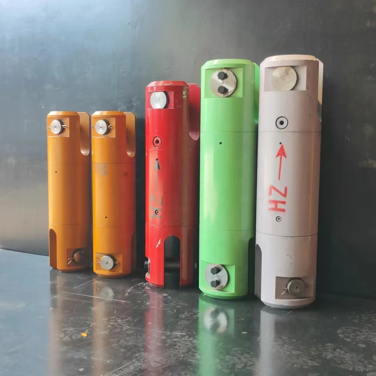 

Top Quality 15T -50T Swivel Joint For Kelly Bar Rotary Drilling Rig Architecture Construction Machinery