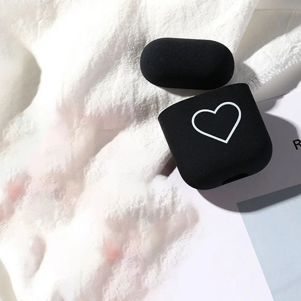 Cute Design Hard PC Airpods Case Love Heart Pink Black Earphone Case Silicone TPU Cute Heart Cute Design Earphone Accessories